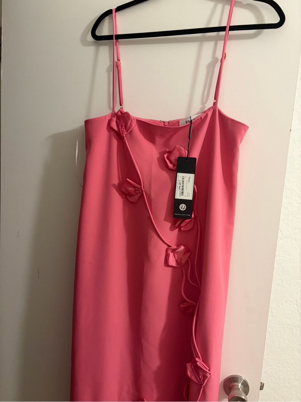 NWT - Elliatt Hot Pink Floral Dress - Picture 2 of 4
